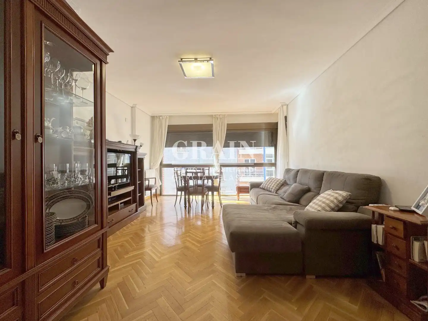 Living room of Flat for sale in  Albacete Capital  with Air Conditioner, Heating and Parquet flooring