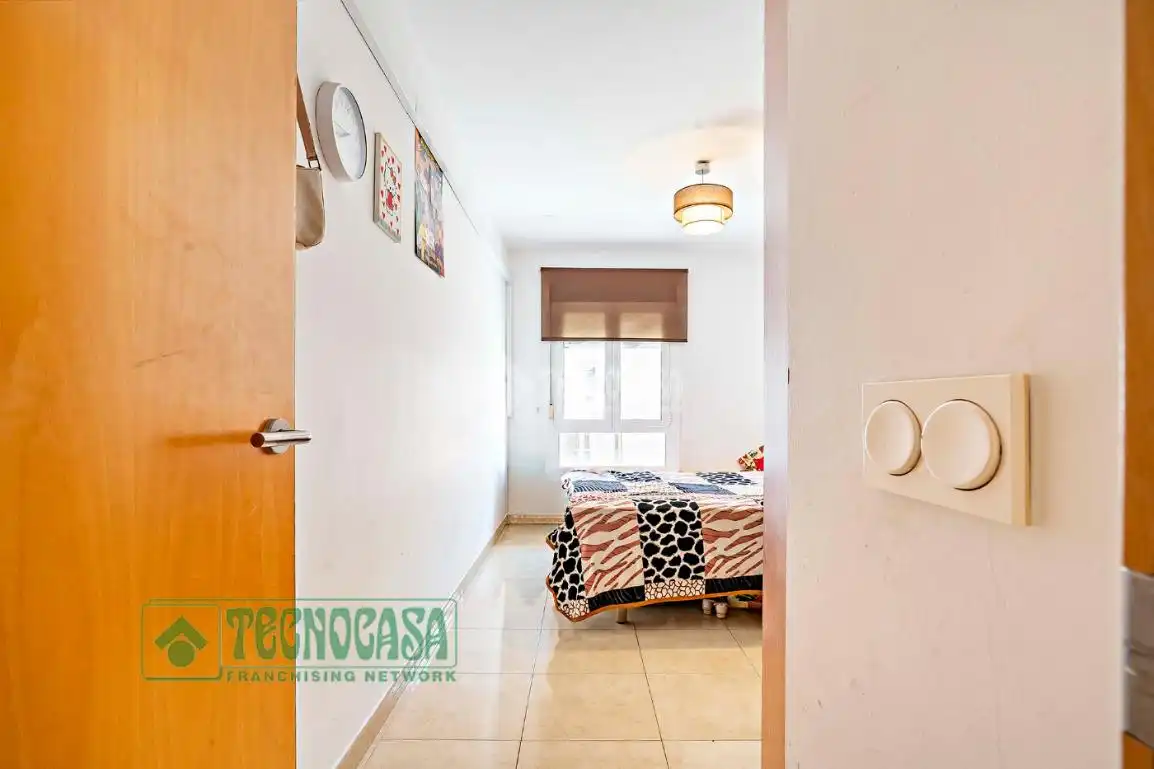 Dormitori de Pis en venda en Roquetas de Mar amb Aire condicionat, Calefacció i Terrassa