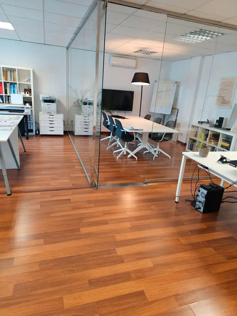 Bureau avec ascenseur à louer à Gran Via Asima 20, imagen 3