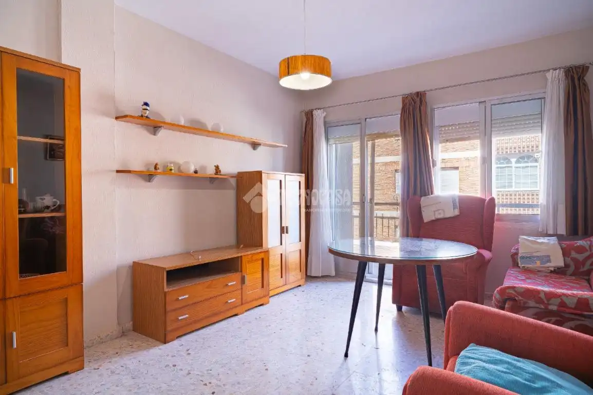 Sala de estar de Piso en venta en Úbeda con Aire acondicionado y Balcón