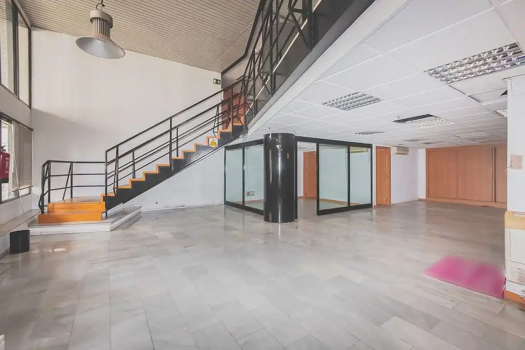 Finca rústica en venda a Avenida Juan Carlos I, Casco Antiguo