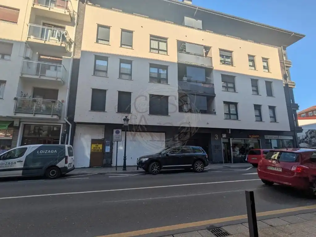 Local commercial à vendre à Barrio San Bartolome