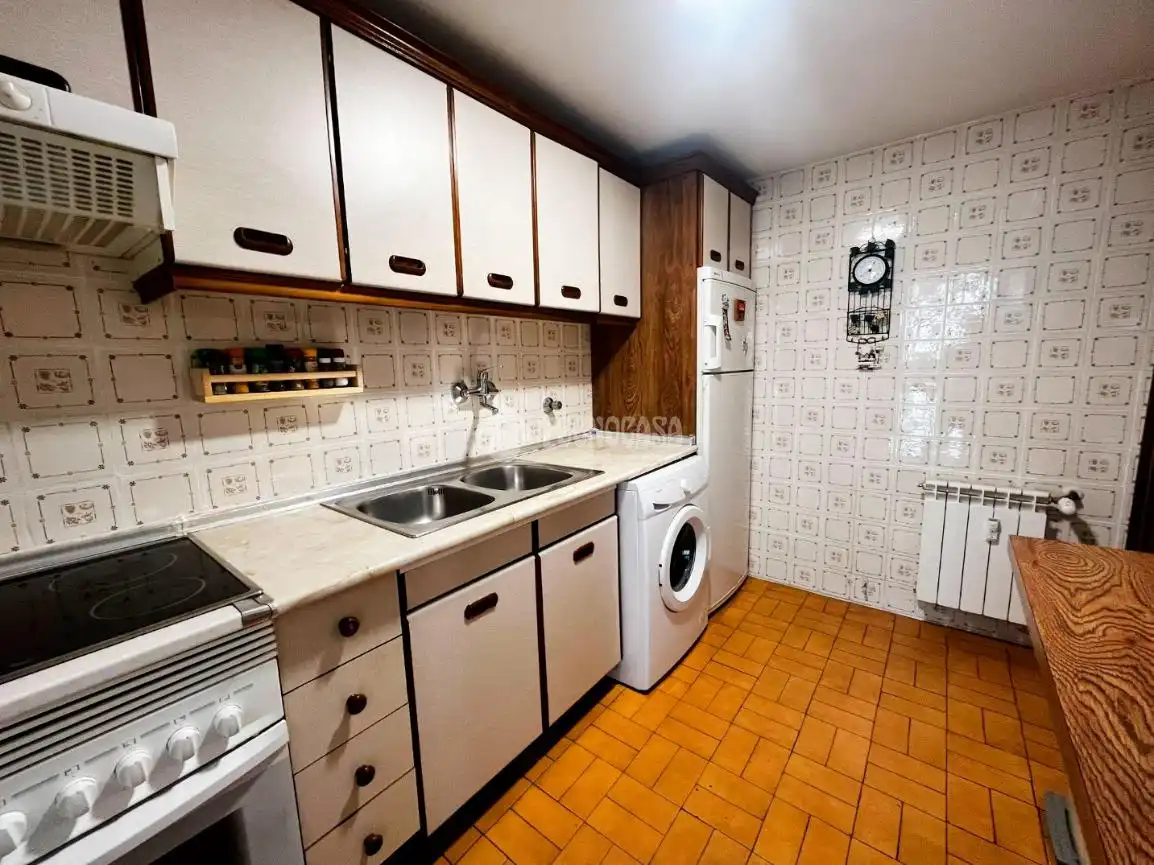 Cocina de Piso en venta en Utebo con Balcón