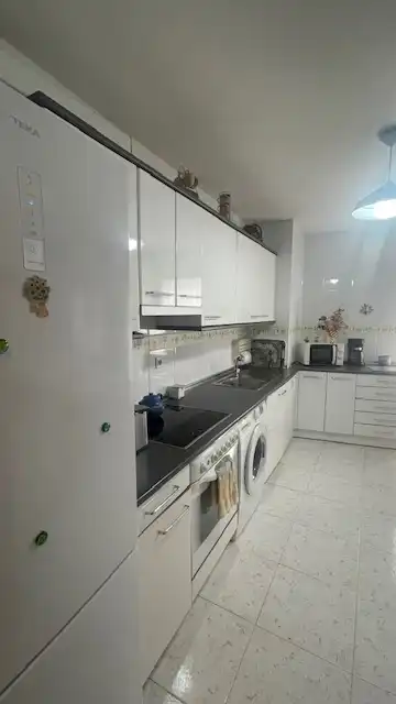 Cocina de Piso en venta en Portugalete con Calefacción, Jardín privado y Parquet