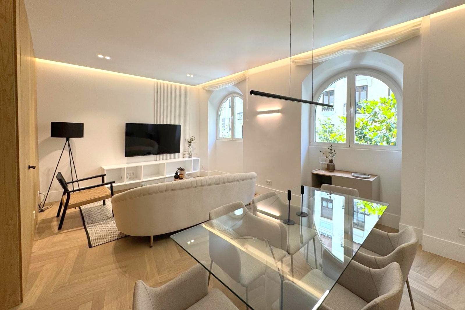 Sala de estar de Piso en venta en  Madrid Capital con Aire acondicionado y Calefacción