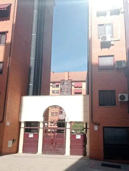 Exterior view of Flat for sale in Madrid  with Storage room