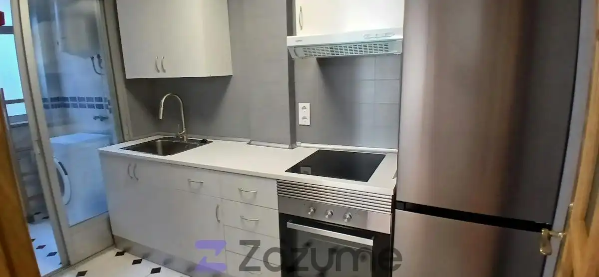 Cocina de Piso de alquiler en Casco Antiguo