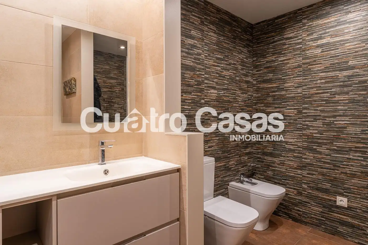 Flat for sale in Carrer de los Castillejos, Sagrada Família