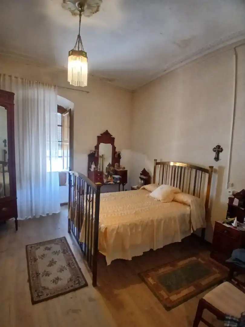 Bedroom of Houses for sale in Santibáñez de Béjar