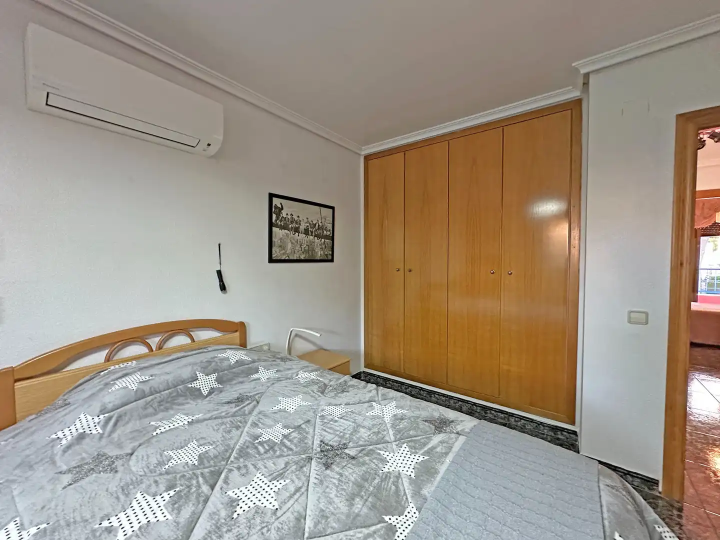 Habitación de Casa o chalet en venta en Paterna con Aire acondicionado, Jardín privado y Terraza