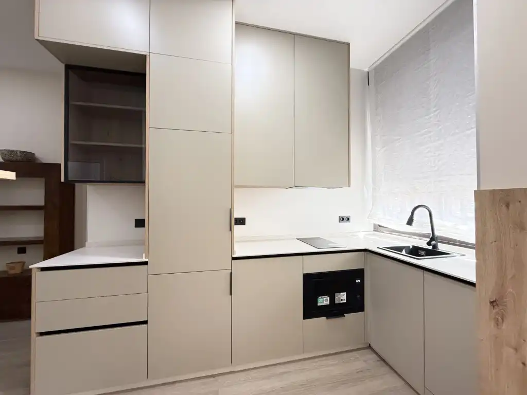 Wohnung zur Miete in Calle Manos Unidas, Arroyo del Moro - Noreña