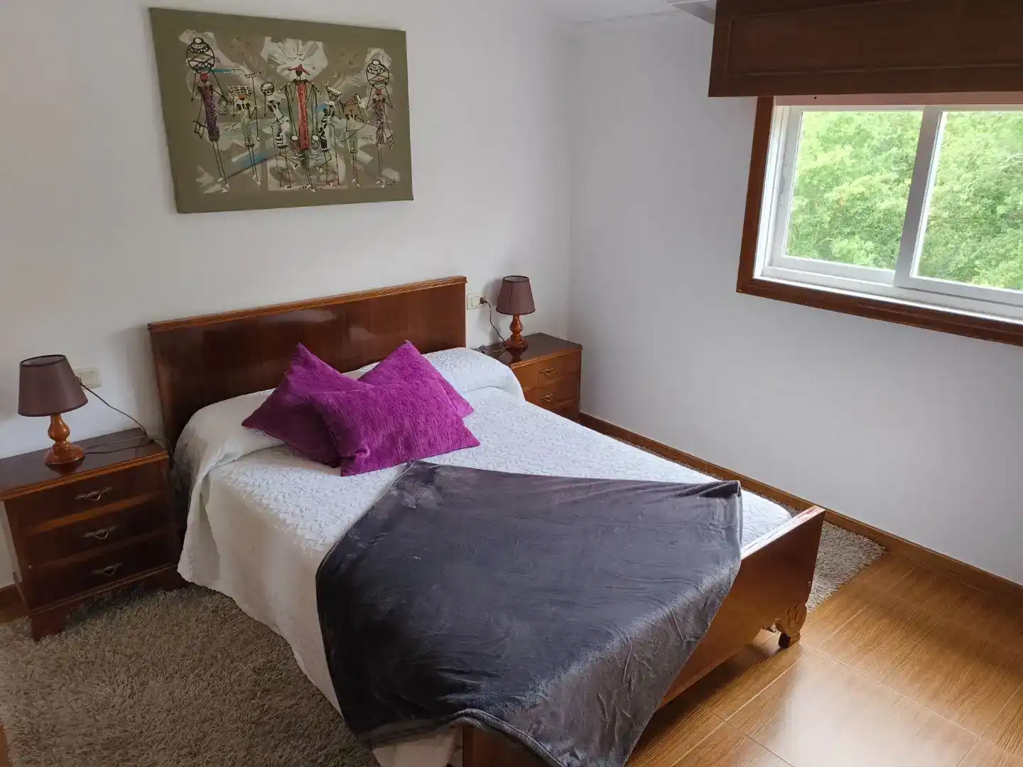 Schlafzimmer von Wohnung zur Miete in Sanxenxo mit Möbliert und Balkon