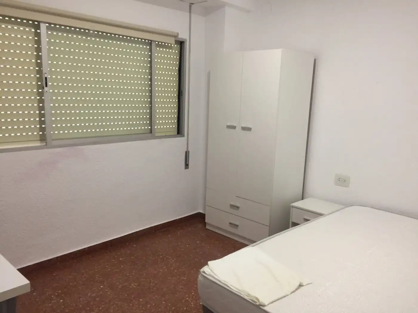 Schlafzimmer von Wohnung zur Miete in Valencia mit Terrasse, Möbliert und Balkon