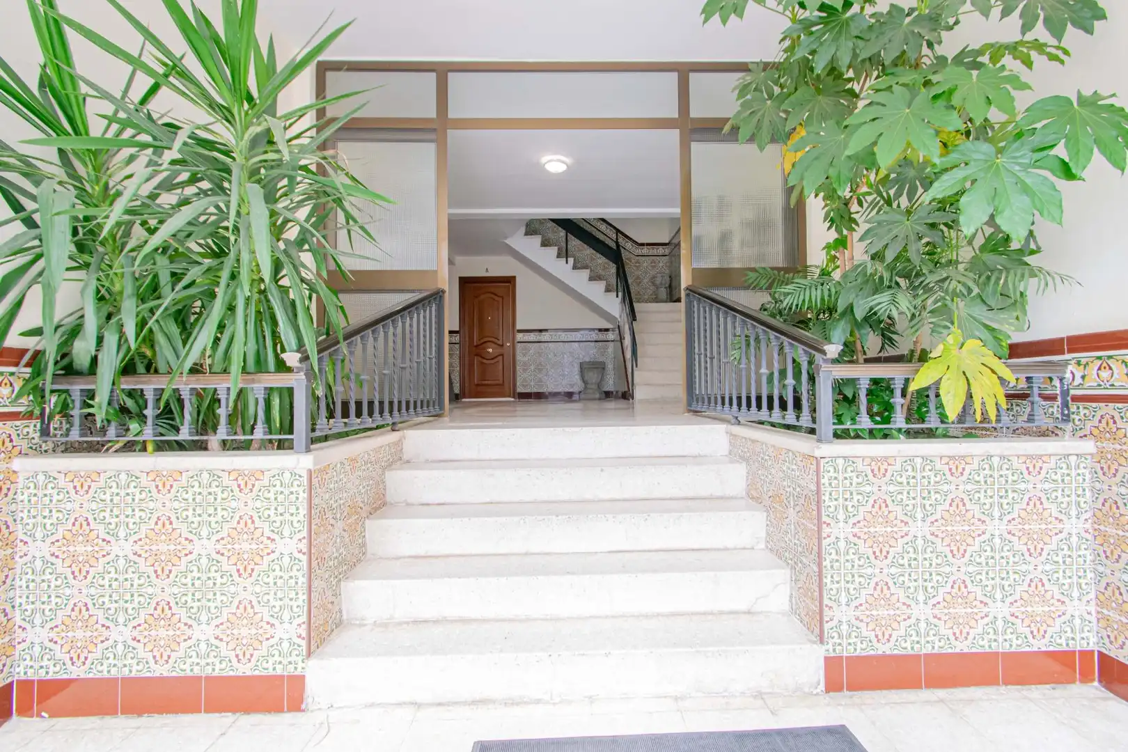 Flat for sale in  Sevilla Capital  with Terrace