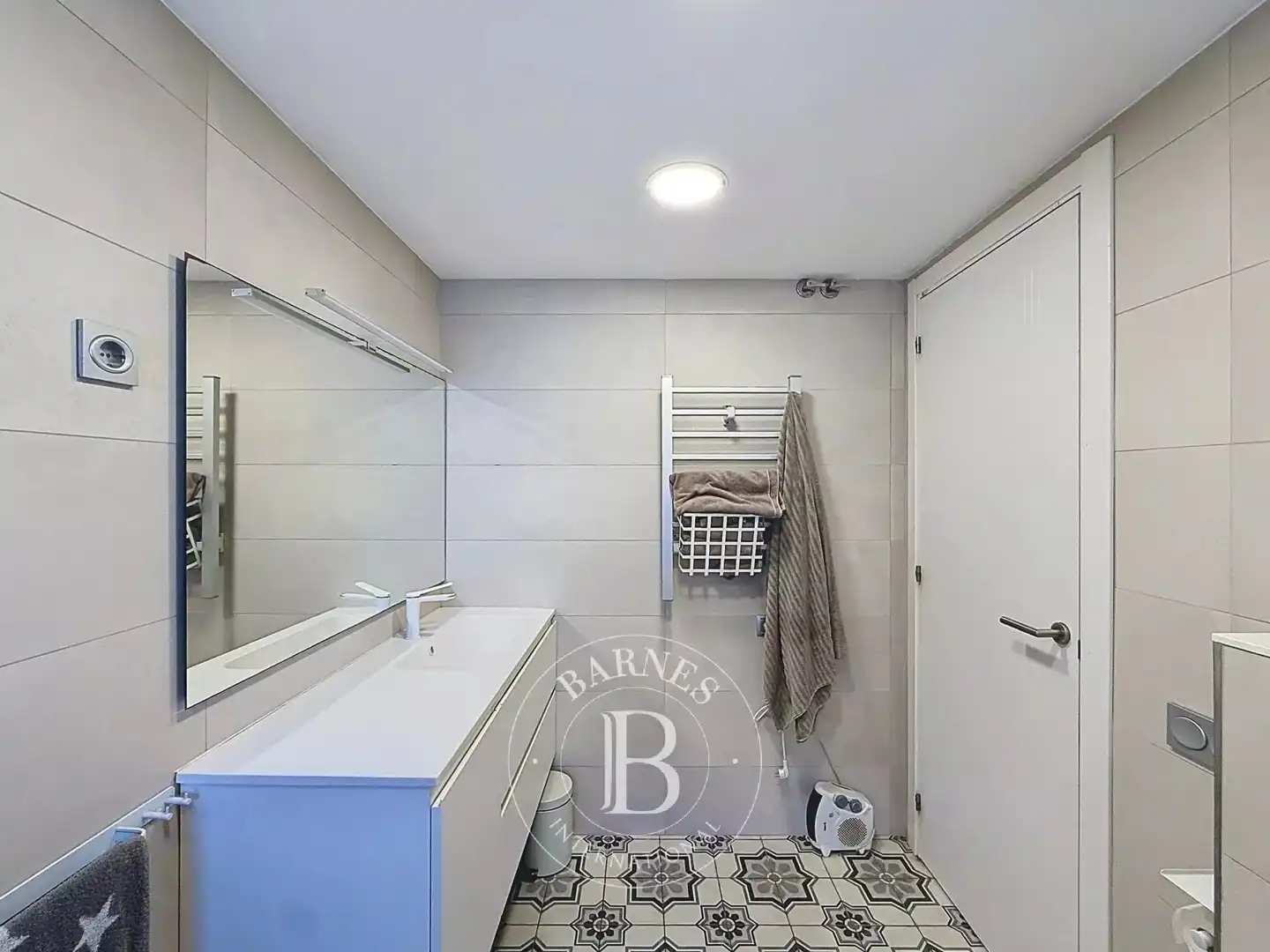 Baño de Casa adosada en venta en Mataró con Aire acondicionado, Calefacción y Jardín privado
