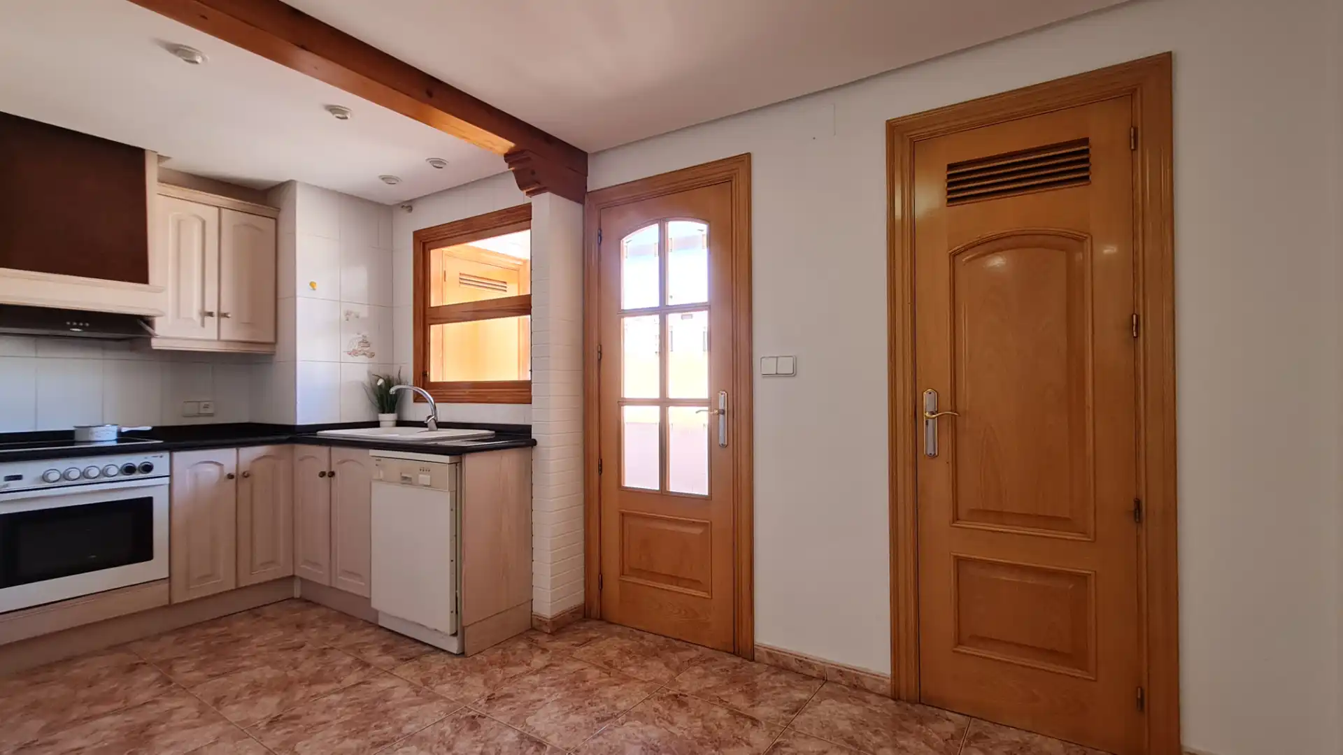 Wohnung mit Terrasse zum Verkauf in Carrer Reina Victoria 56, imagen 7