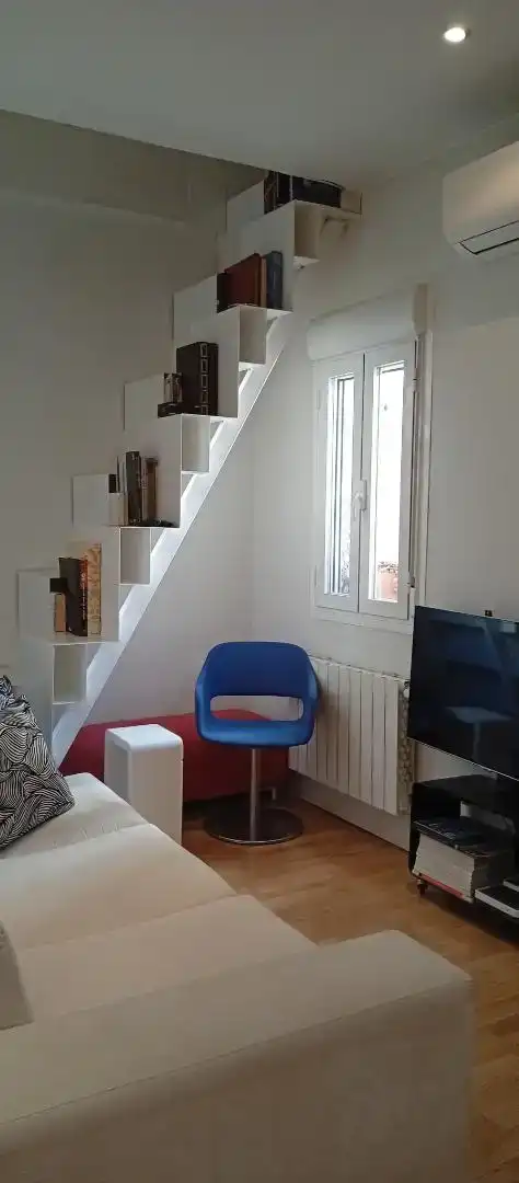 Sala d'estar de Dúplex en venda en Madrid amb Aire condicionat, Parquet i Forn