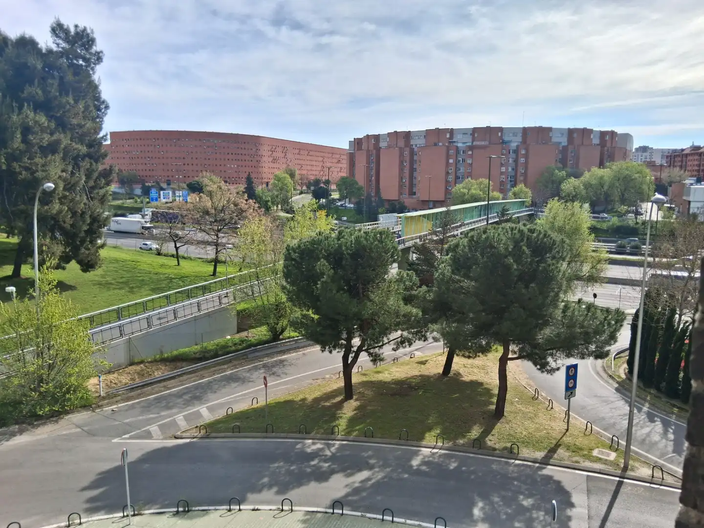Außenansicht von Wohnung zum Verkauf in Madrid mit Heizung, Parkett und Ofen
