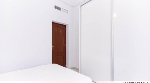 Foto 4 de Habitació a Tiro de Línea, Sevilla Capital