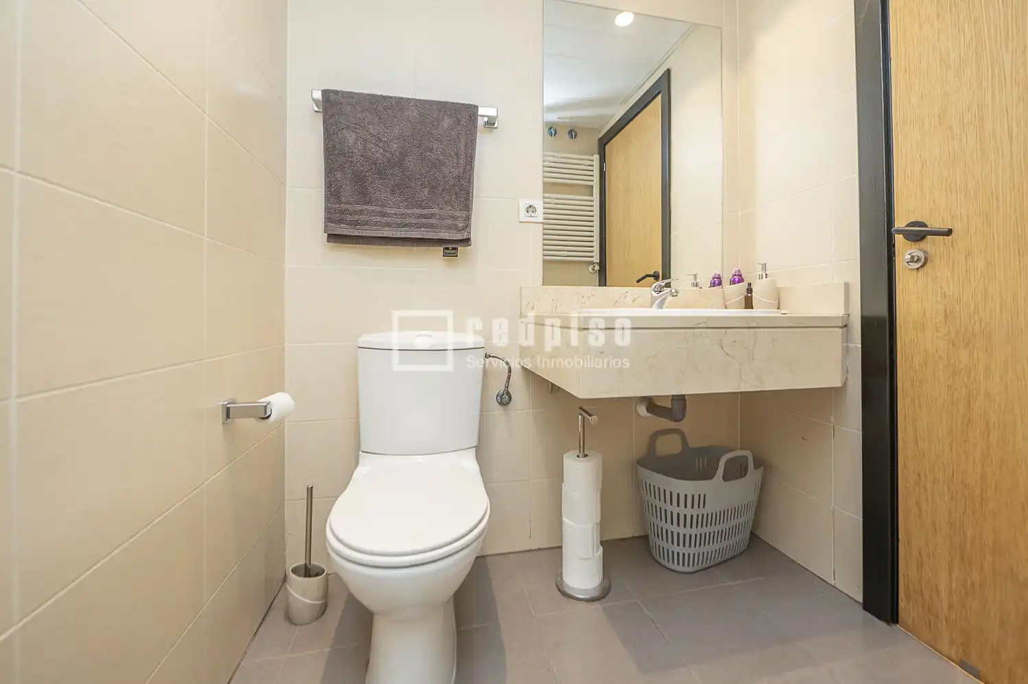 Baño de Piso en venta en Valdemoro con Aire acondicionado, Calefacción y Jardín privado
