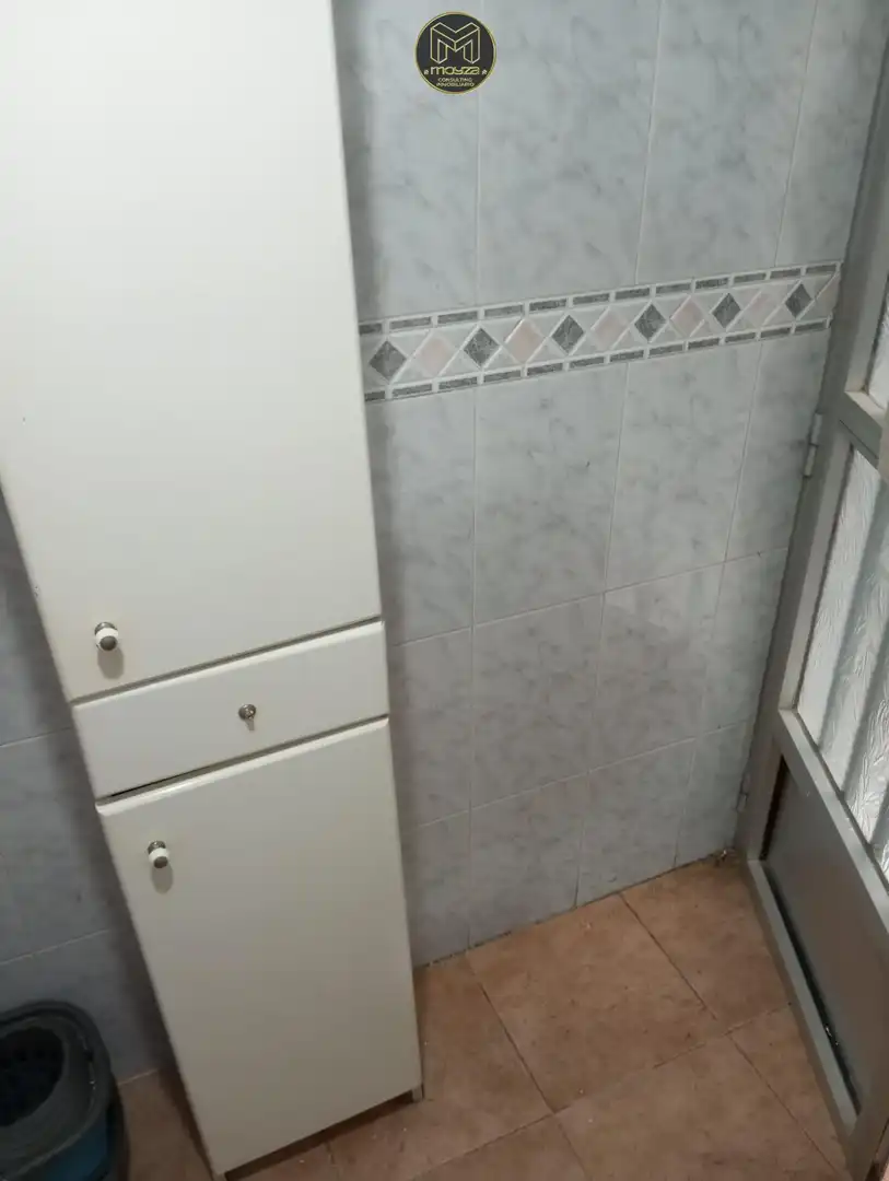 Bany de Casa o xalet en venda en Jaén amb Terrassa, Traster i Balcó