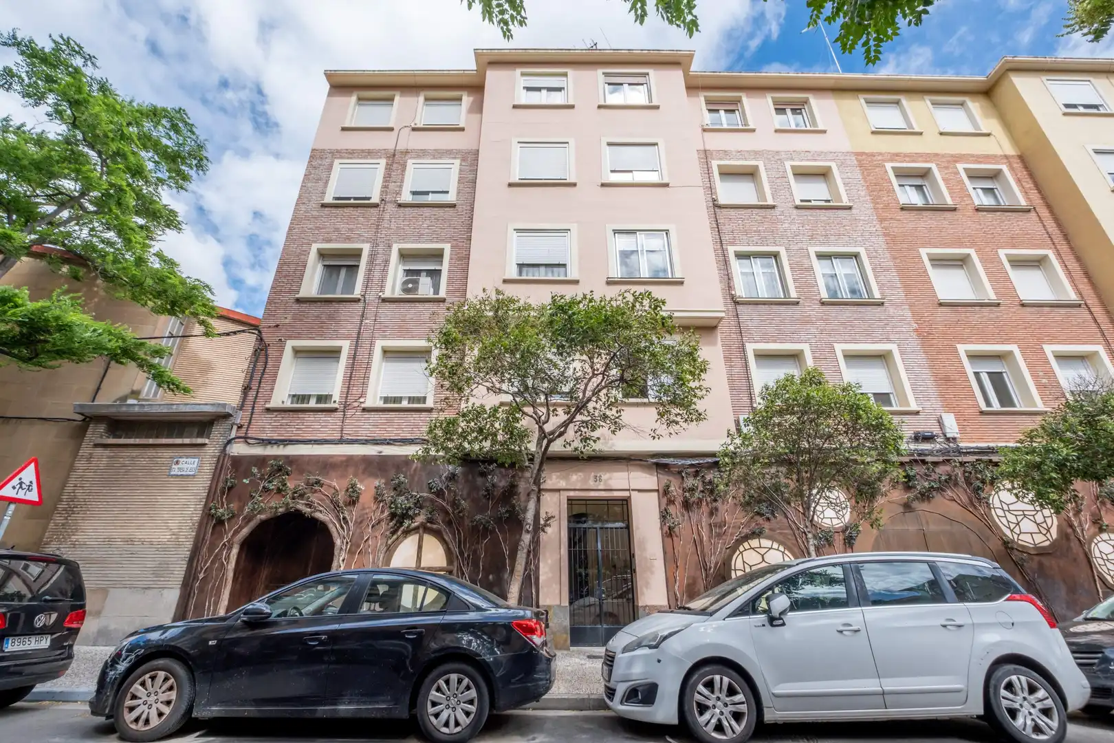 Vista exterior de Pis en venda en Zaragoza amb Calefacció i Parquet