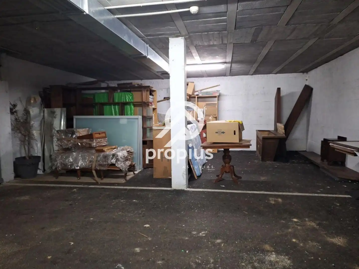 Garage for sale in Cangas de Onís