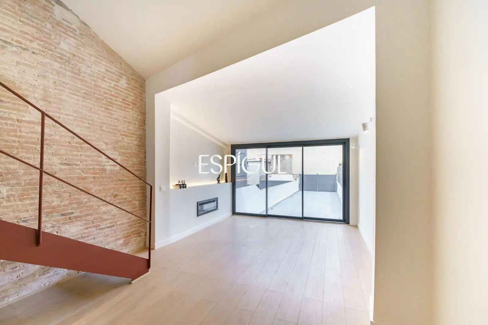 Sala d'estar de Casa o xalet en venda en Sabadell amb Aire condicionat, Calefacció i Parquet