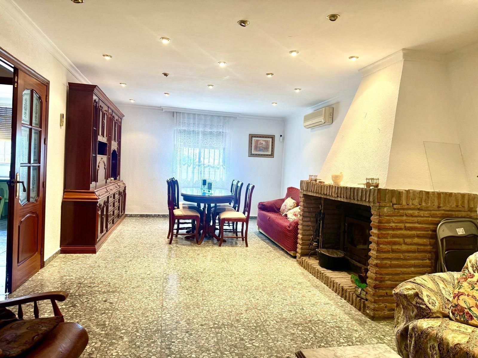 Living room of Country house for sale in  Córdoba Capital  with Air Conditioner, Storage room and Swimming Pool