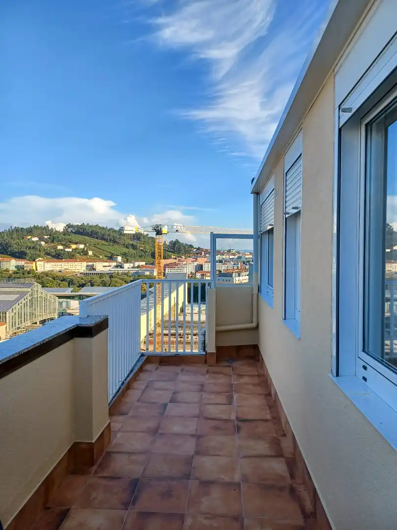 Terrasse von Wohnung zur Miete in Santiago de Compostela  mit Heizung, Terrasse und Möbliert