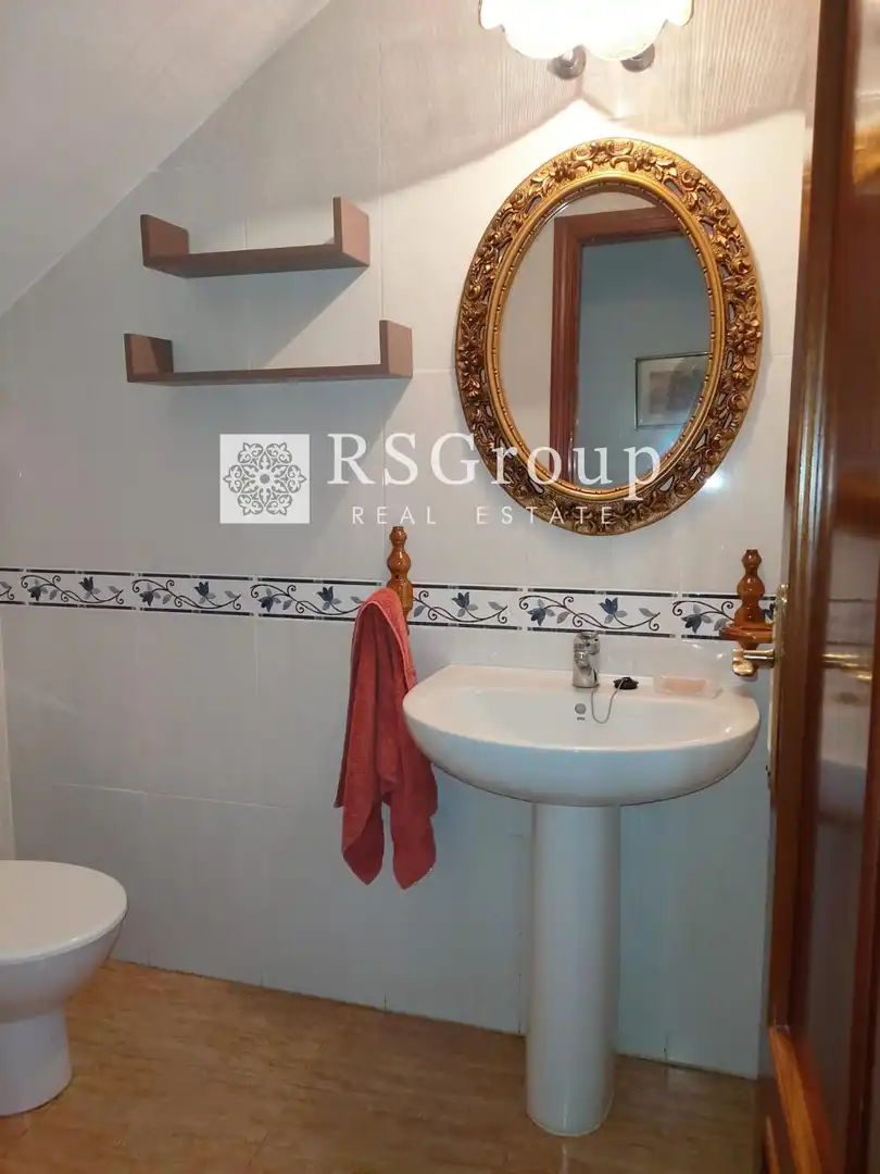 House with terrace for sale in CLARA CAMPOAMOR, imagen 7