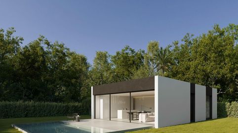 Villa minimalista de nueva construccioacuten en Benidorm con piscina privadaVilla moderna de una sola planta cerca de la playa de