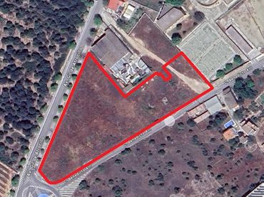 Terreny residencial en venda a Avinguda Gil d'Atrosillo 17