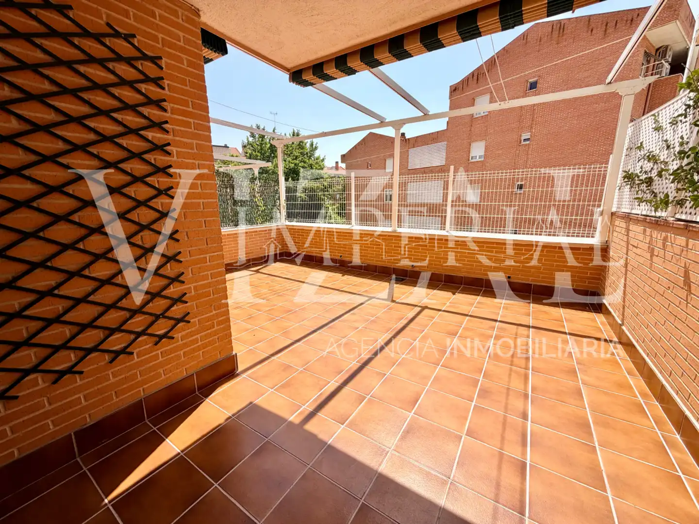 Terrassa de Casa adosada en venda en Toledo amb Aire condicionat, Parquet i Terrassa