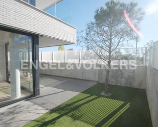 Terrassa de Apartament en venda en Sitges amb Aire condicionat, Calefacció i Jardí privat