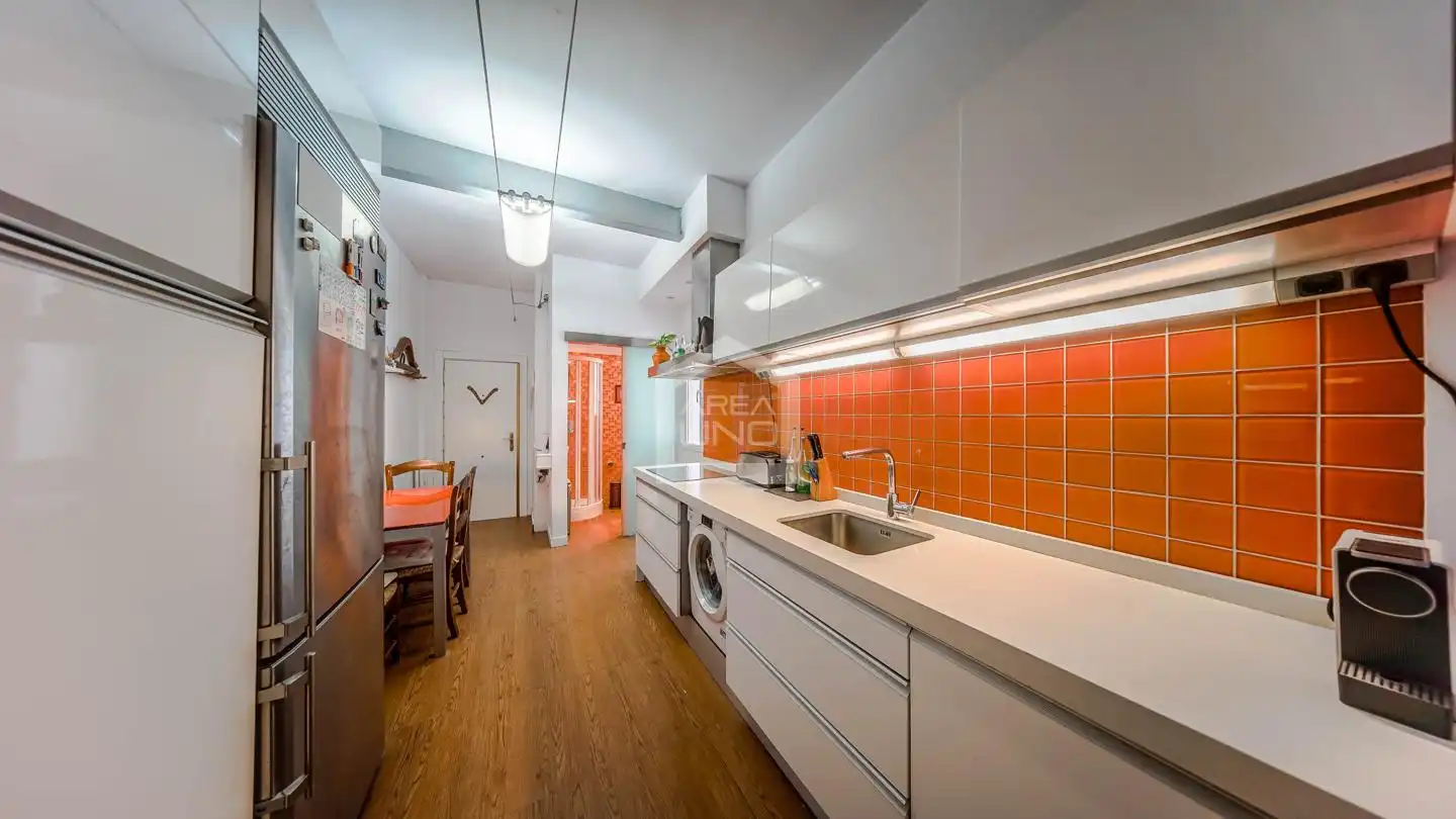 Cocina de Piso en venta en Madrid con Calefacción y Parquet