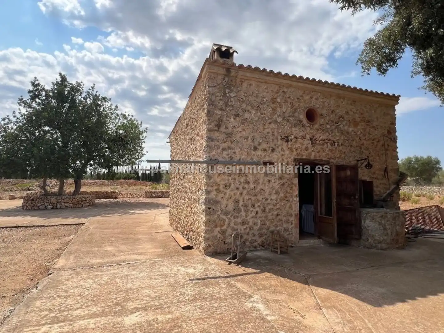 Vista exterior de Finca rústica en venta en Llubí con Terraza y Piscina