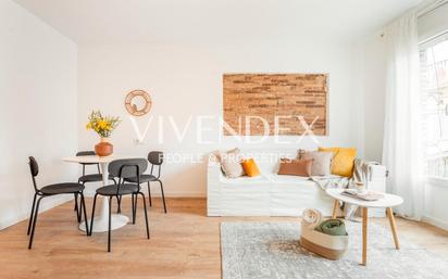 Living room of Flat for sale in  Barcelona Capital