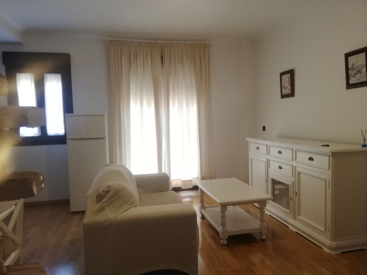 Living room of Apartment to rent in  Huelva Capital  with Air Conditioner, Furnished and Balcony
