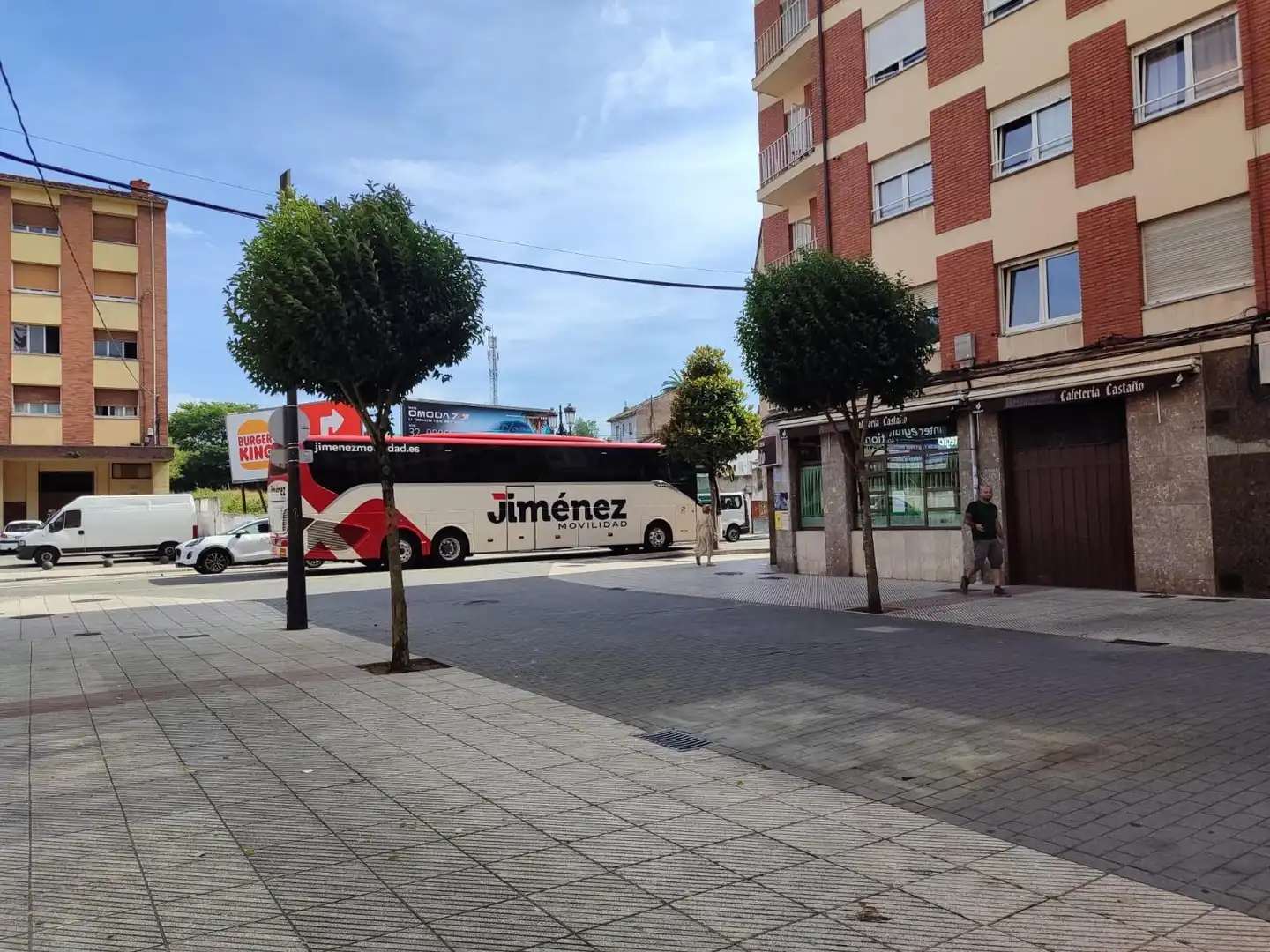 Vista exterior de Pis en venda en Oviedo  amb Calefacció
