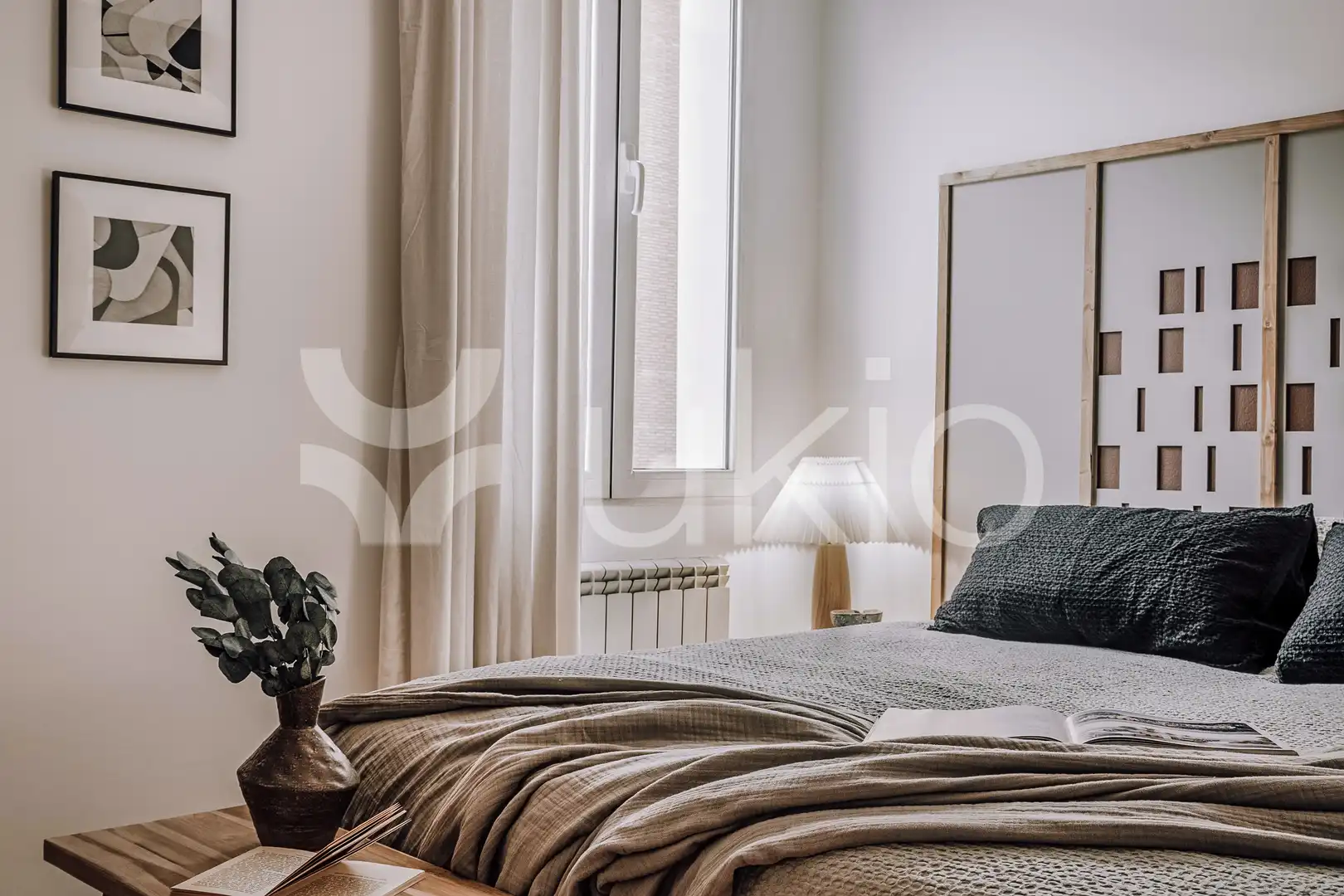 Schlafzimmer von Wohnungen zur Miete in Madrid mit Klimaanlage, Heizung und Möbliert