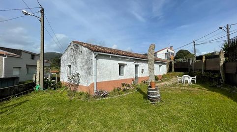 CASA PARA REHABILITAR CON TERRENO Y VISTAS AL MAR