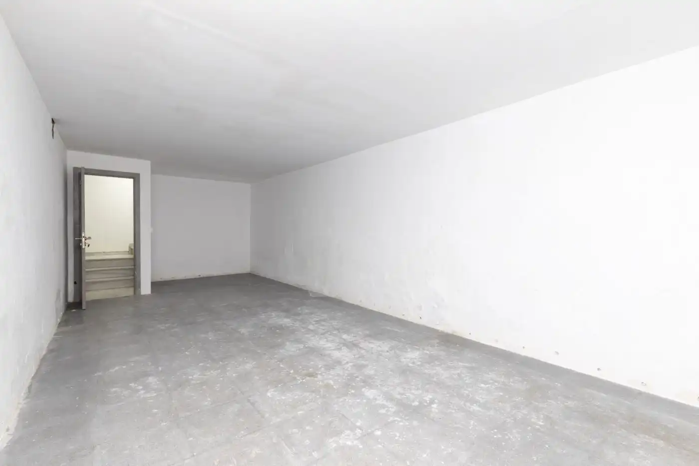 Commercial properties for sale in Montefrío  with Air Conditioner