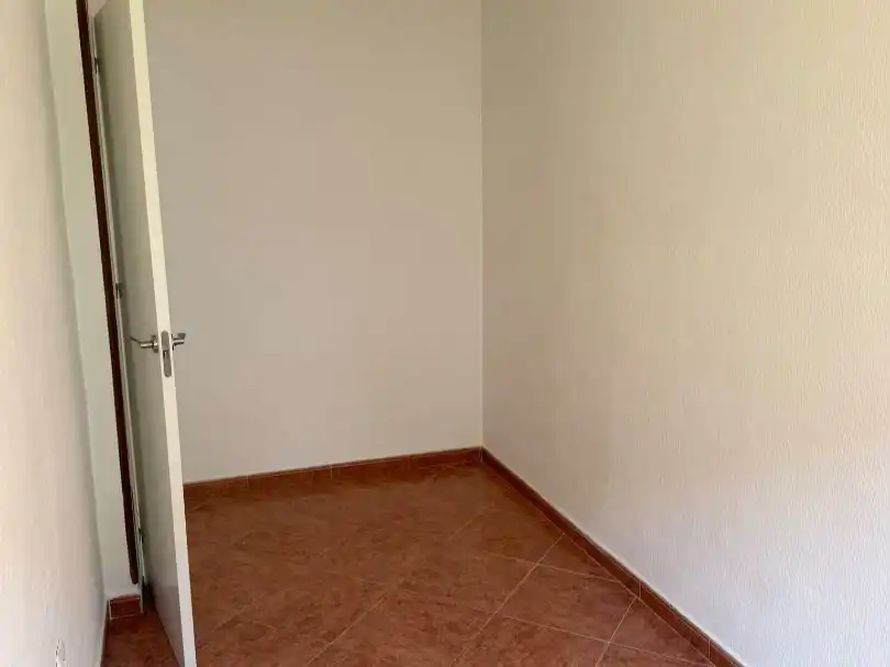 Habitación de Piso en venta en  Sevilla Capital con Aire acondicionado, Terraza y Balcón