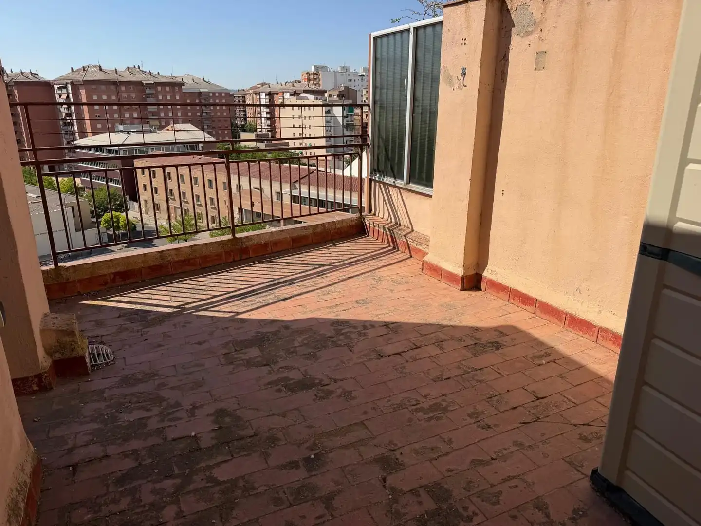 Terrace of Attic for rent in Lleida  with Air Conditioner, Terrace and Furnished
