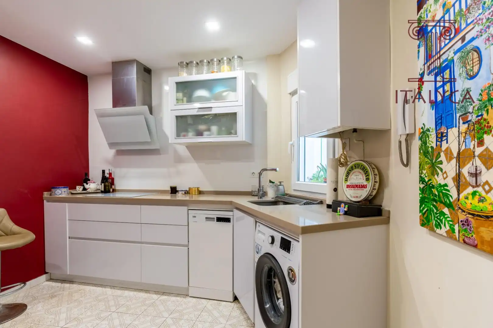 Kitchen of Flat for sale in Sevilla  with Air Conditioner, Heating and Terrace