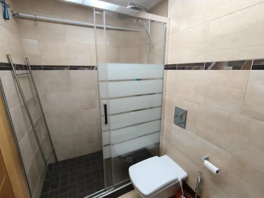 Baño de Planta baja en venta en Guardamar del Segura con Aire acondicionado, Terraza y Trastero