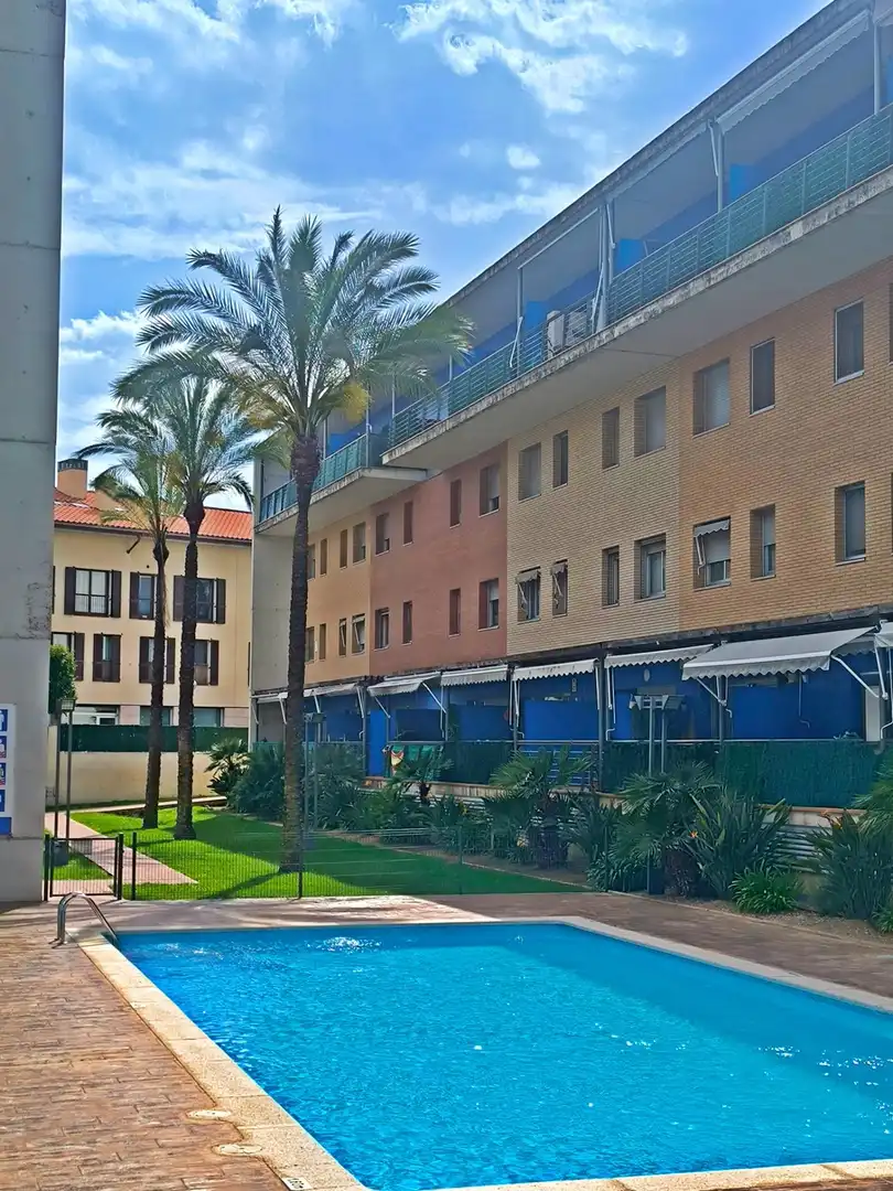 Vista exterior de Ático en venta en Vila-seca con Aire acondicionado, Calefacción y Parquet
