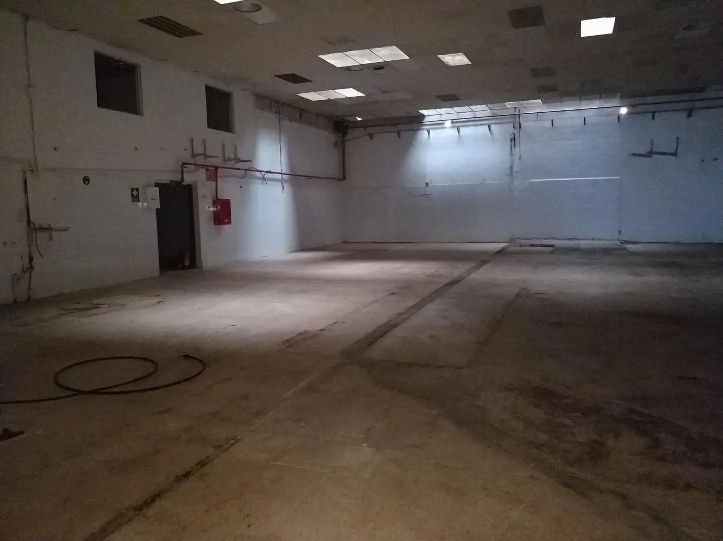 Nave industrial in vendita a Avenida Hermanos Bou