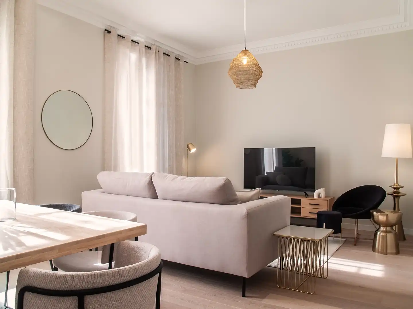 Sala de estar de Piso de alquiler en  Barcelona Capital con Amueblado, Horno y Lavadora